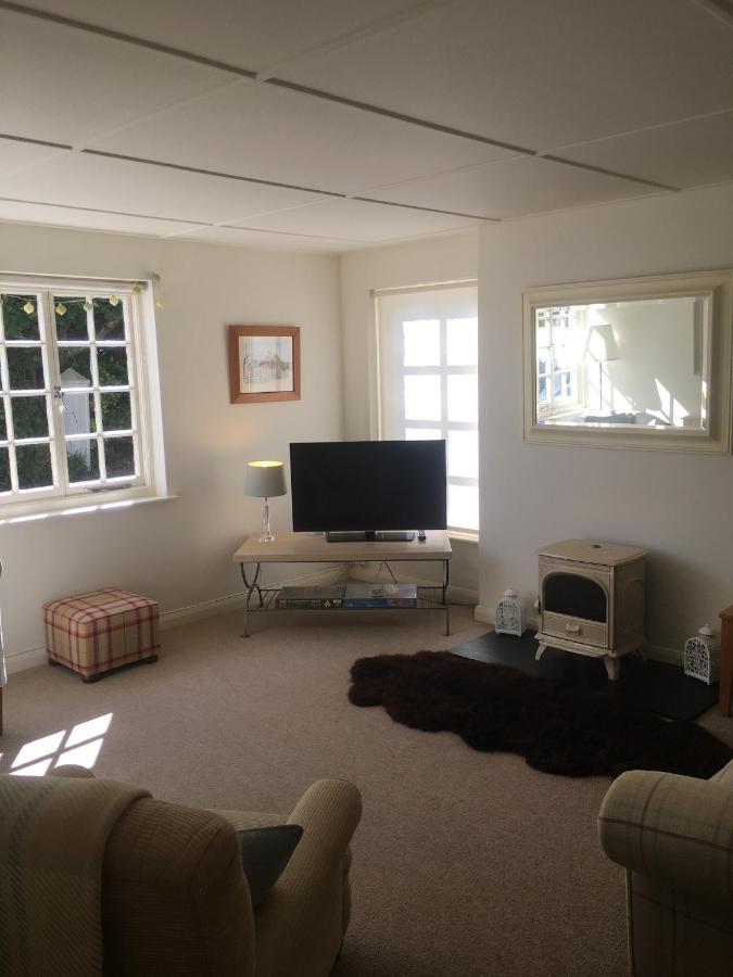 The Thatched Cottage Truro Extérieur photo